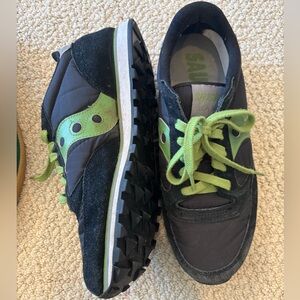 GUC Saucony Size 9 Men’s Sneakers